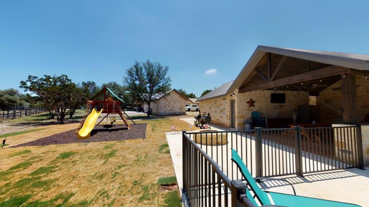 Heartstone Lodge Concan Exteriér fotografie